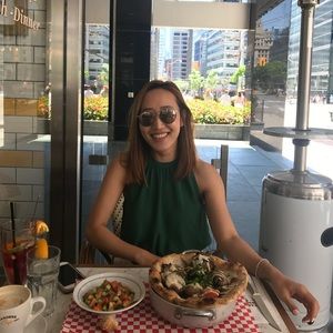 Meet your Posher, Jenny